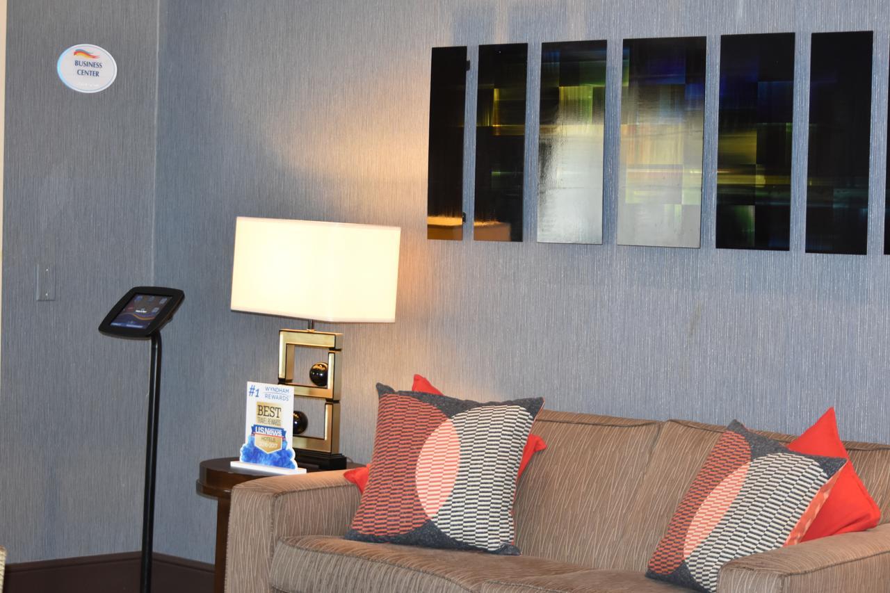 Baymont By Wyndham Dallas/ Love Field Ngoại thất bức ảnh